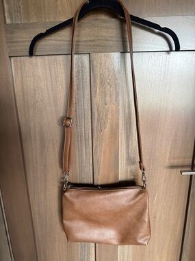 Simple Brown Leather Crossbody Bag